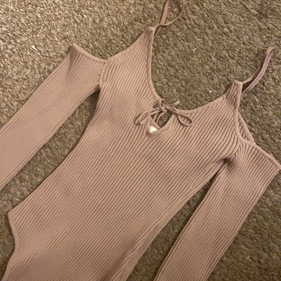 Tan Ribbed Off Shoulder Keyhole Tie Front Bodysuit Taupe Sweater Long Sleeve 🤎 - Picture 7 of 8
